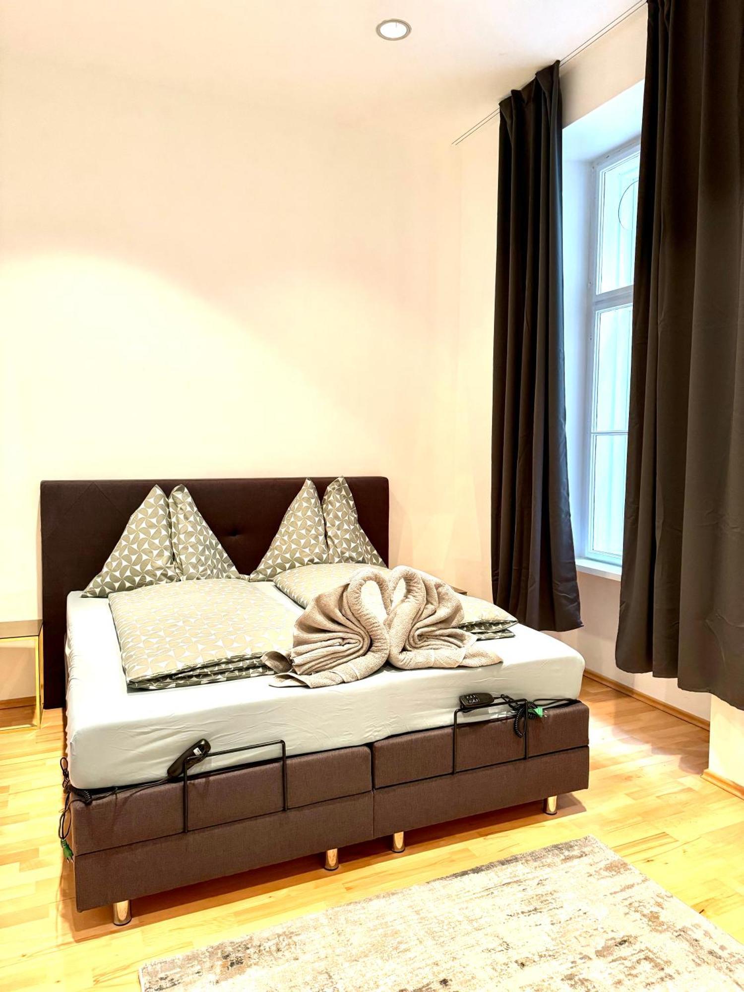 Opera Vienna Apartment 145 M2 Exterior foto