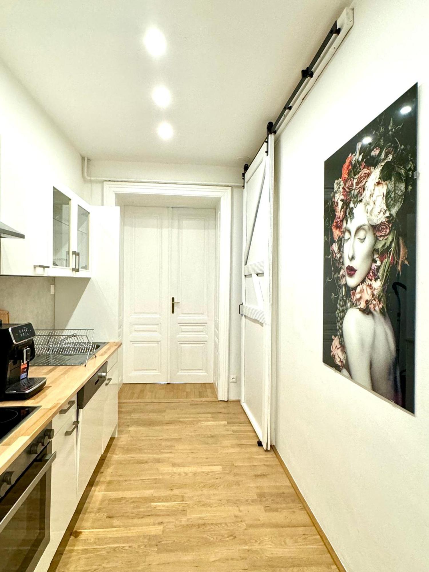 Opera Vienna Apartment 145 M2 Exterior foto